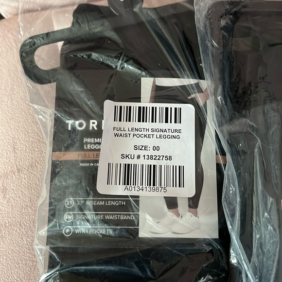 Black Full Length Signature Leggings with pockets. Set of three! - Picture 3 of 5